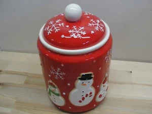 PUNZE KERAMIK KEKSDOSE ROT MIT SCHNEEMÄNNERN UND SCHNEEFLOCKEN - Bild 1 von 3
