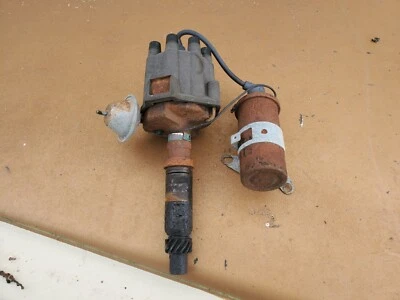 1963 1964 1965 1966 Buick Nailhead 401 425 OEM Distributor & Coil W Bracket - Image 1 of 4