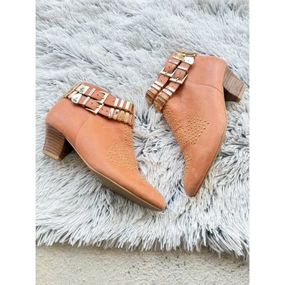 Botines Jeffrey Campbell Sienna con tachuelas talla 7 Foto 1 de 4