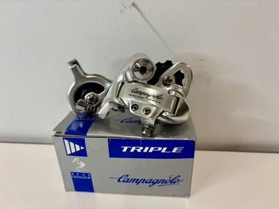 Desviador trasero triple Campagnolo Racing T 9 velocidades NOS 1995 Foto 1 de 4