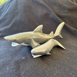 Whale Shark Animal Figure Water Figurine Toys Toy A9 - Picture 1 of 2