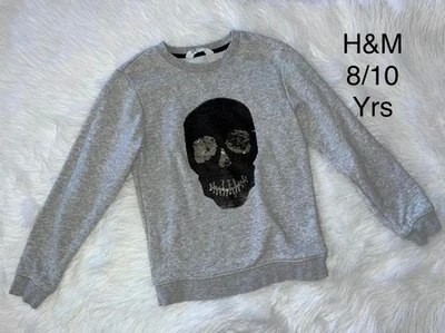 Sudadera H&M Volteable Lentejuelas Calavera Gris Cuello Redondo Talla 8/10 Años Foto 1 de 2