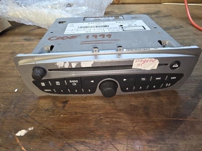 Renault Megane Stereo Radio CD Player Bluetooth Blaupunkt 281159389R with CODE - Image 1 of 3