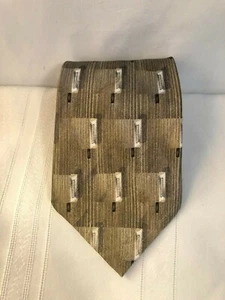 David Taylor Men's Necktie Geometric Tan Gold Brown 100% Silk 59" x 3.75" - Picture 1 of 3