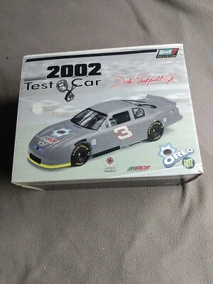 COCHE DE PRUEBA OREO DALE WONHARDT JR 1:24 COLECCIÓN REVELL #3 CON CRONÓMETRO 2002 Foto 1 de 4