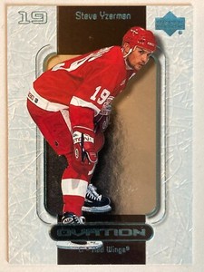 1999-00 Upper Deck Ovation Steve Yzerman #24
