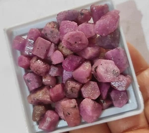 100.00% Natural Certified Pinkish Ruby Facet GradeGemstone Rough Lot AAA+ 100 Ct - Picture 1 of 8