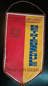 Orig. WIMPEL DDR Wohnungs und Gesellschaftsbaukombinat Frankfurt/Oder Schule - Picture 1 of 2