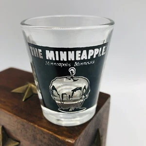 Vintage Minneapple Minneapolis Minnesota Libbey Shot Glass Apple Souvenir - Picture 1 of 3