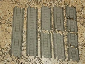 Thomas & Friends TrackMaster Straight 2009 8"" 4"" y 2"" pistas 10 piezas - Imagen 1 de 1
