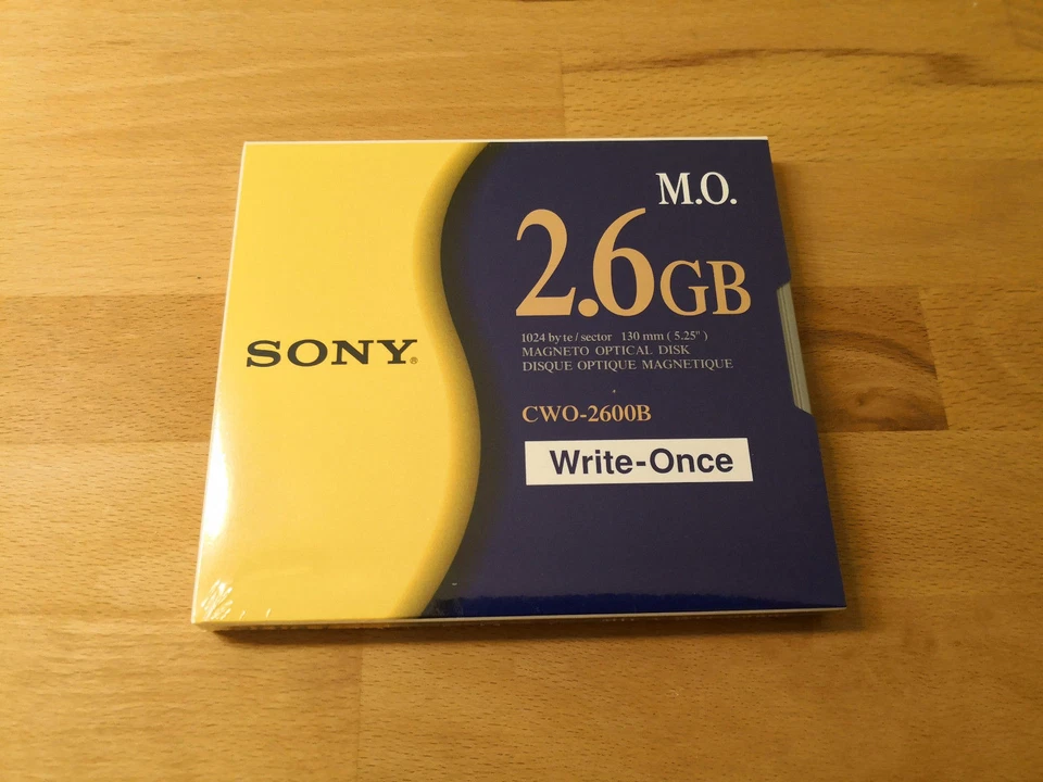 Sony CWO-2600B  2.6GB Write-Once Magneto Optical Disk (neu) - Bild 1 von 1