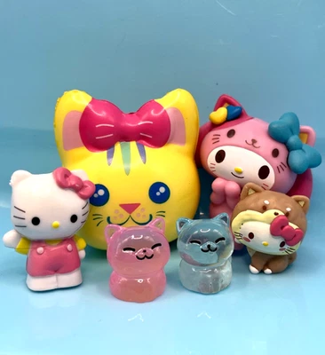 Adorable lote de figuras de juguete de PVC Kawaii Hello Kitty y varios amigos gatos Foto 1 de 4