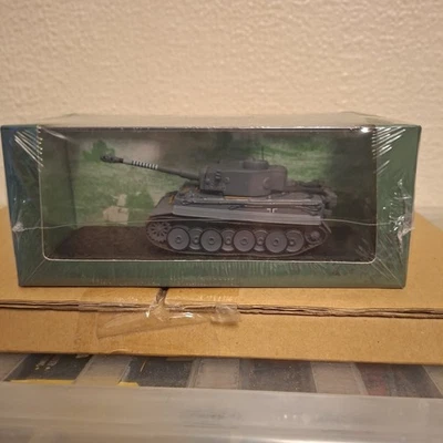 Atlas Editions Pz Kpfw. V1 Tiger AUSF.E. 1944 Factory Sealed 1.72 Scale (11) - Image 1 of 4