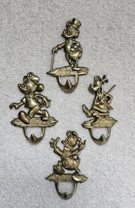 Vintage Walt Disney Produktion Messinghaken Mickey Pluto Donald Scrooge Gatco - Bild 1 von 17