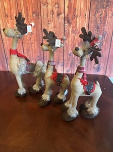 Juego de 3 de felpa de reno de vacaciones de Navidad marrón rojo raro de encontrar - Imagen 1 de 10