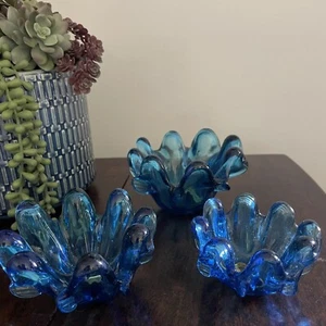 MCM Italy Blue Art Glass Nesting Bowls Fingers Trinket Dish 8 finger - Picture 1 of 7