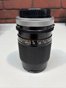 Canon FD 135MM 1.3.5 S.C Lense - Picture 1 of 3