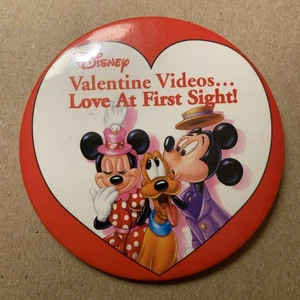 Disney Valentine Videos Liebe auf den ersten Blick Pin Zurück Button - Bild 1 von 2