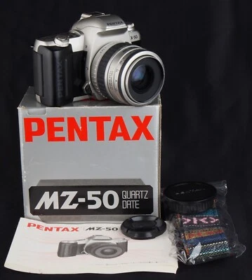 MIB Pentax ZX-50QD Silver 35mm Film AF SLR + smc Pentax-FA 35-80mm Zoom Lens Kit - Image 1 of 4
