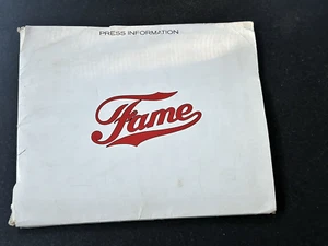 FAME Film-1980-PRESS KIT: Info Bklts, Envelope, 14 B+W 8" x 10" photos VG to VG+ - Picture 1 of 9