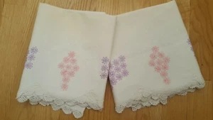  Vtg. Hand Embroidered Pillowcases Pair Pink~Purple Floral~Crocheted Lace Trim - Picture 1 of 8