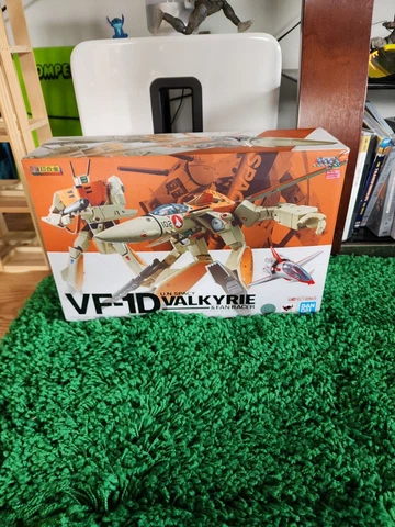 Bandai DX Chogokin Macross VF-1D Valkyrie Fan Racer New In Box Cover