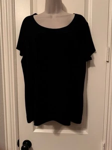 Chicos Travelers Top Tee Shirt Size 3 Black Slinky Jersey Stretch Short Sleeve - Picture 1 of 3