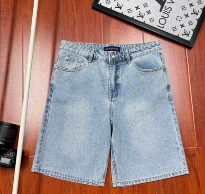 Shorts jeans masculino Louis Vuitton tamanho M - Imagem 1 de 4