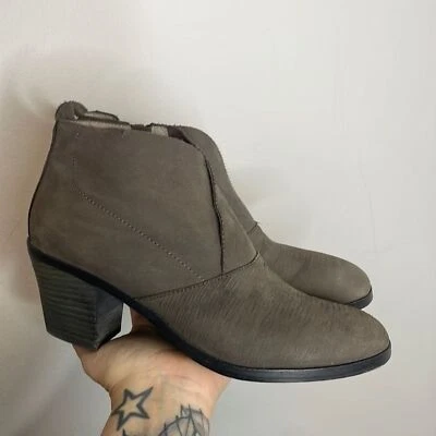 Botines para mujer Eileen Fisher Murphy tacón bloque talla 10 color gris Foto 1 de 4