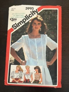 Simplicity 5995 Misses Vintage 80er Bluse quadratischer Ausschnitt Ärmel Variationen Gr. 14 ungeschnitten - Bild 1 von 5