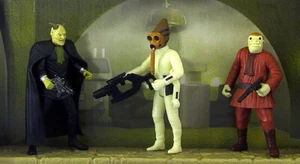 STAR WARS POTF-2 CANTINA ALIENS 3 PACK PATRONS LOOSE COMPLETE - Picture 1 of 1