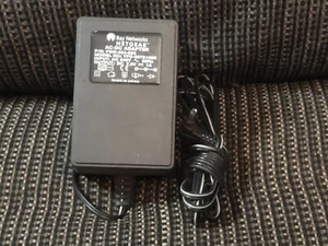 Original Netgear 7,5 V 1 A YPD-8075100K AC Netzteil Adapter Ladegerät PSU UK - Bild 1 von 3