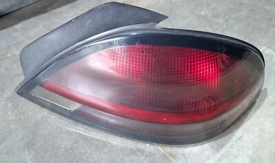 2000 Pontiac Grand Am  RH Tail Lamp Passenger's Side, 99-04 - Image 1 of 4