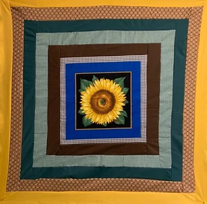 Classic Tantalizing SUNFLOWER Baby Quilt Top 41" sq. - Picture 1 of 3