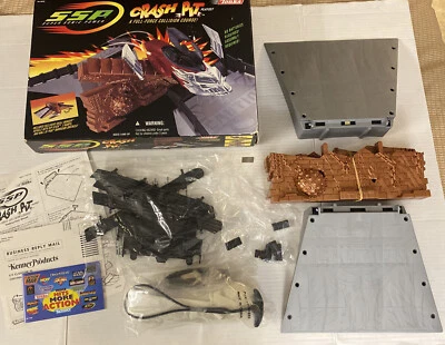 Vintage 1990s SSP Kenner Tonka Playset w Vehicle Crash Pit Collision 1996 Toy - Image 1 of 4