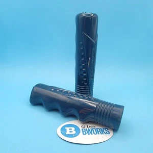 Vintage Western Flyer Bicycle Handlebar Grips Blue d7 - Picture 1 of 6