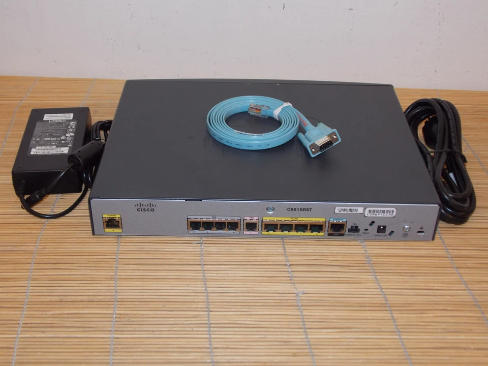 Cisco C881SRST-K9 FXS - FXO Sec Router  Router - Bild 1 von 1