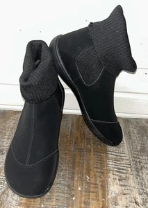 Botas Chelsea Whitin Talla 38 EE. UU. 7 Descalzas Negras Imitación Cuero Mujer Punta Ancha Usadas en Excelente Condición - Imagen 1 de 11