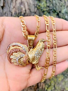 Cadena y Medalla de Gallo Tre Colores en Oro Laminado 24" para Mujer y Hombre - Picture 1 of 10