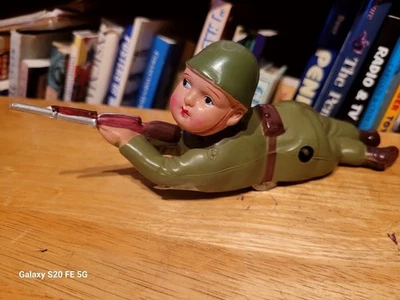 NICE VINTAGE  CELLULOID WIND UP  SHARPSHOOTER SOLDIER  made in  OCCUPIED JAPAN - Image 1 of 4