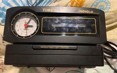 Vintage Timex Indiglo FM/AM Alarm Clock Radio Nite Light TX282B Original TESTED - Image 1 of 4