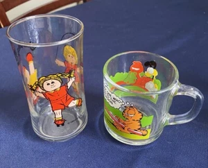 Lotto bicchieri vintage cavolo toppa bambini CPK 1984 OAA con tazza Garfield - Foto 1 di 8