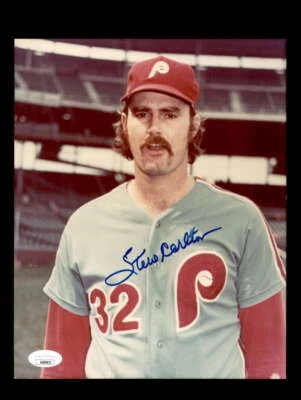 Steve Carlton JSA COA Signed  8x10 Photo Autograph Philadelphia Phillies - Image 1 of 3