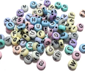 100 pcs plastic pastel alphabet beads 6mm - Picture 1 of 3