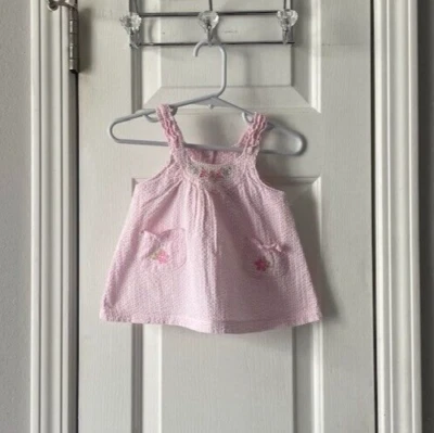 NIÑAS VITAMINAS BEBÉ SEARSUCKER VESTIDO DE SOL BOLSILLOS BORDADOS TALLA 3 MESES Foto 1 de 2
