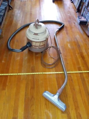Filter Queen Model 31 Vintage Vacuum Cleaner Canister, wheel Ring & hose, USA. - Image 1 of 4