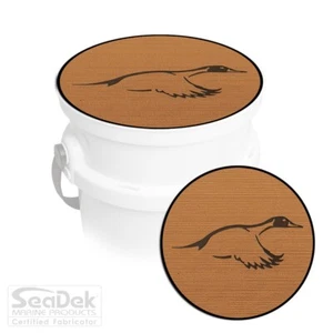 SeaDek Pad Top fits YETI Loadout Bucket Accessories - Duck - T/B - Picture 1 of 11