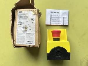 Emergency Stop Push Button Siemens 3SU1801-0NB00-2AC2 - Picture 1 of 3