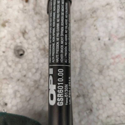 Dämpferstange der Hintertür. Links SMART SMART COUPE' (C450) Pure 600 - Bild 1 von 4