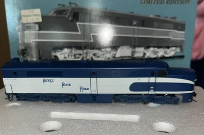 HO Scale  PA Locomotive Nickel Plate Road #190 W/mars Light  Track Tested Works - Image 1 of 4